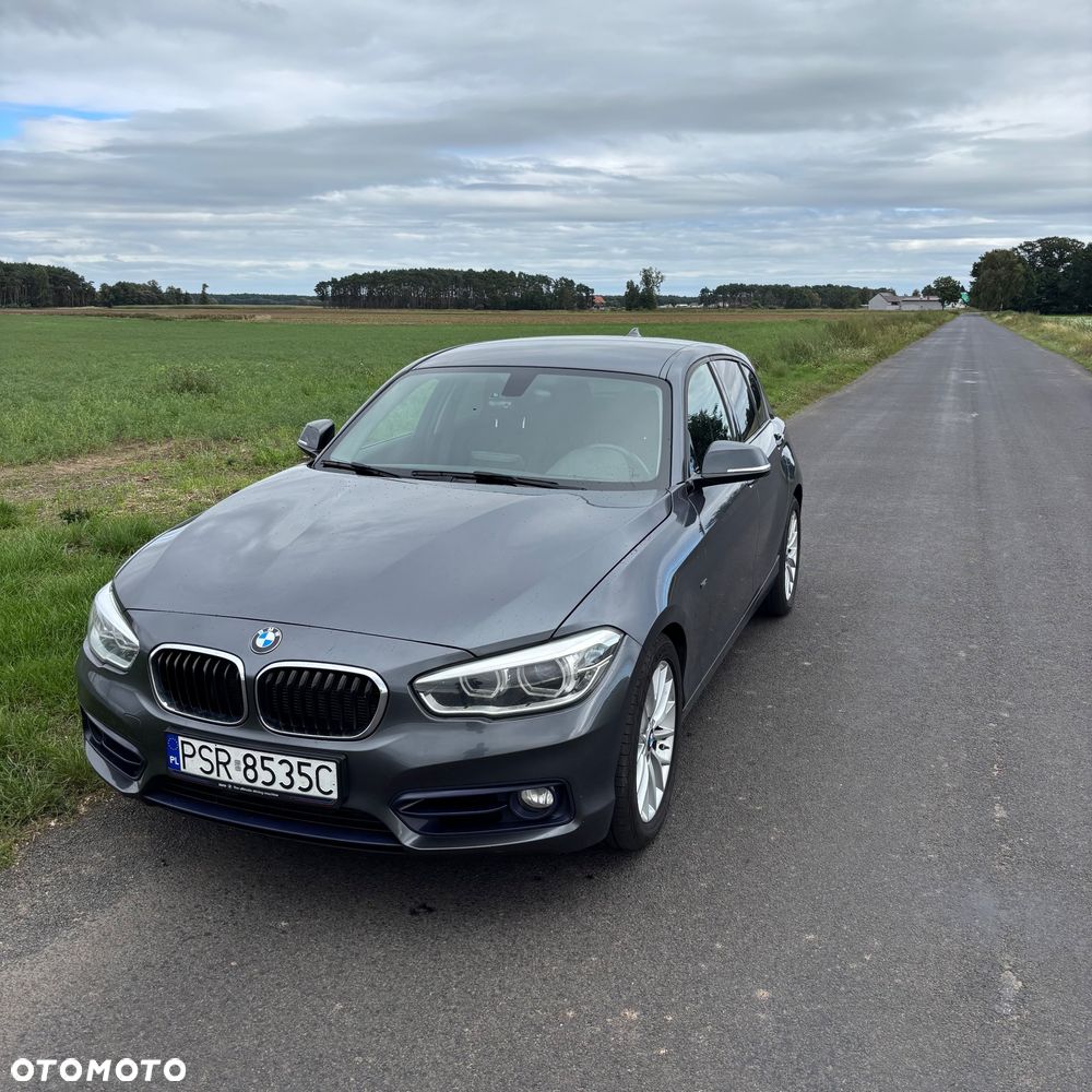 BMW Seria 1 118d Sport Line - 2