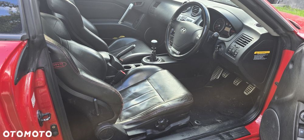 Hyundai Coupe - 7