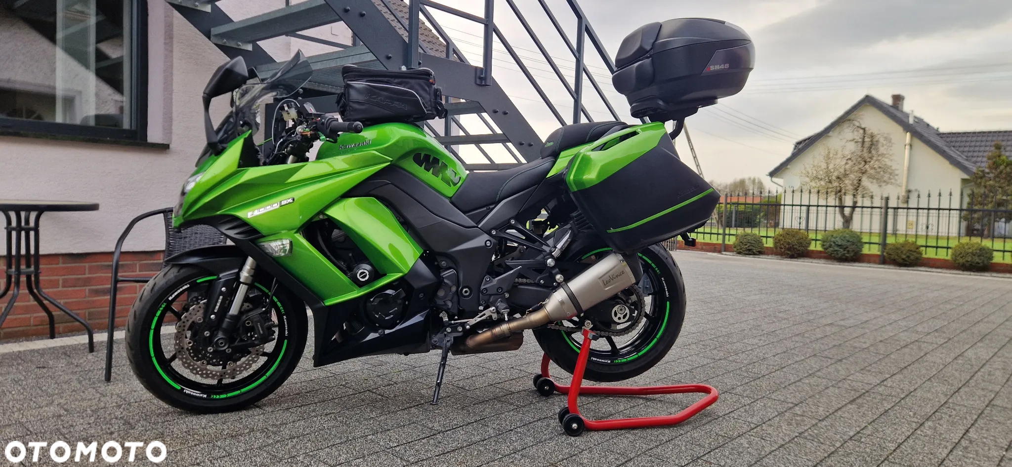 Kawasaki Ninja 1000 SX - 6