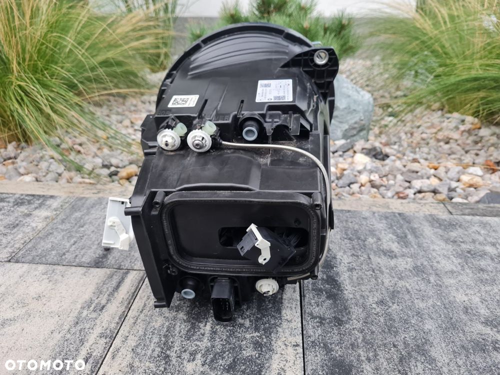 mercedes g klasa 463 w463 lift lampa lewa przód full led multibeam amg g63 czarna a4639068902 - 10