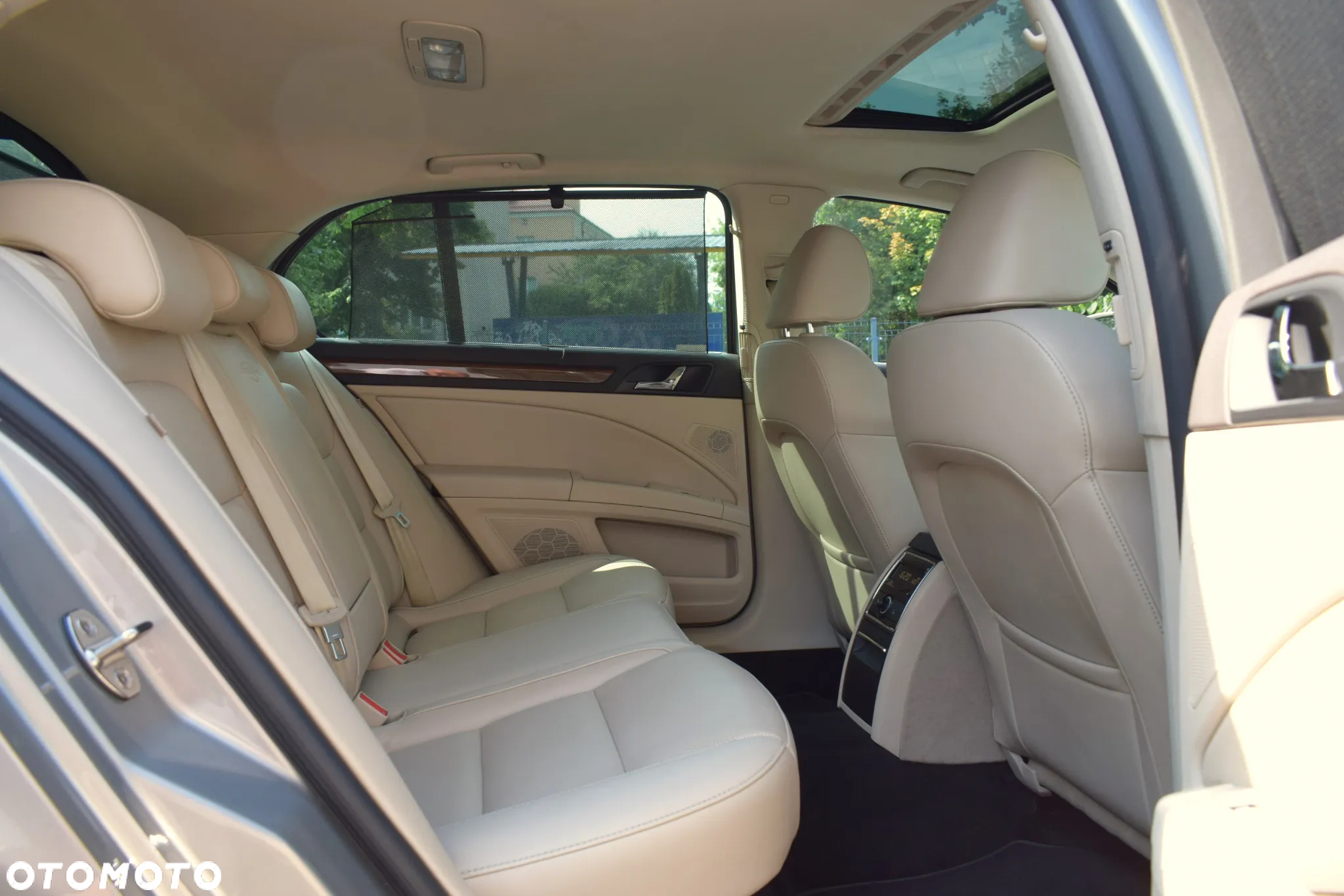 Skoda Superb 3.6 FSI 4x4 L&K DSG - 10