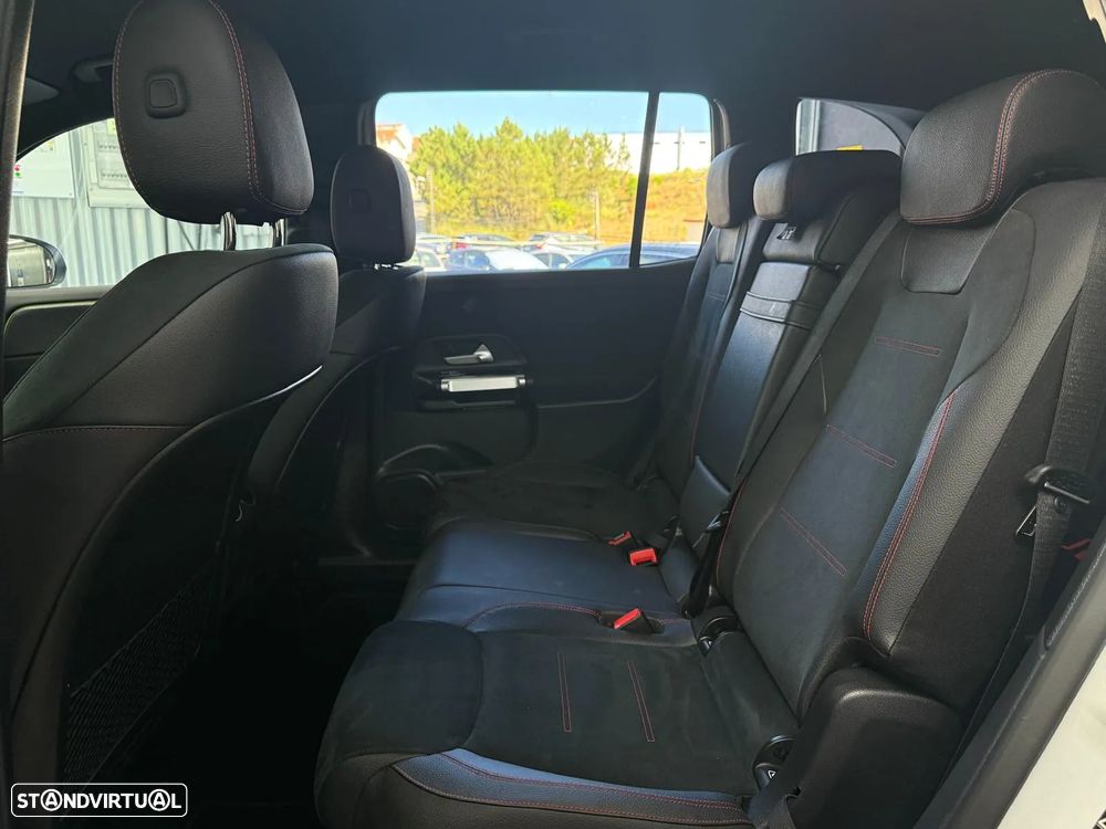 Mercedes-Benz GLB 180 d AMG Line - 36