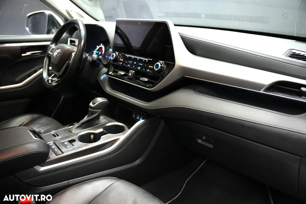 Toyota Highlander 2.5 L Hybrid Dynamic Force 248CP Luxury Pearly - 10