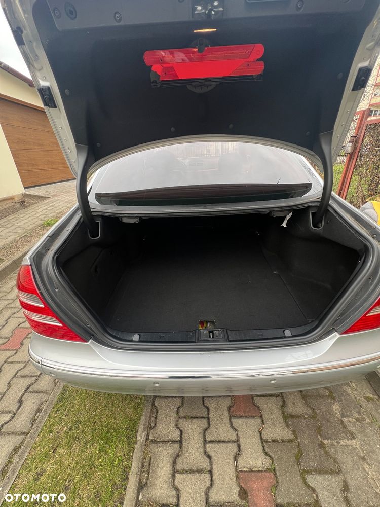 Mercedes-Benz Klasa E 280 4-Matic Elegance - 9