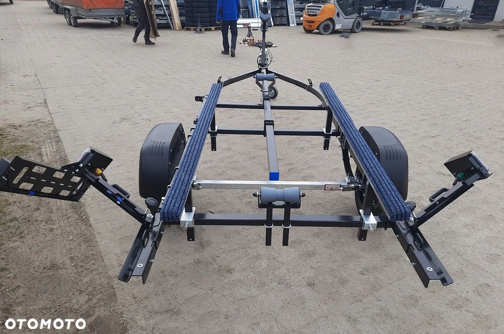 Faro Przyczepa podłodziowa AQUA 5,2m lekka pod łódź płozy obite materiałem - 14