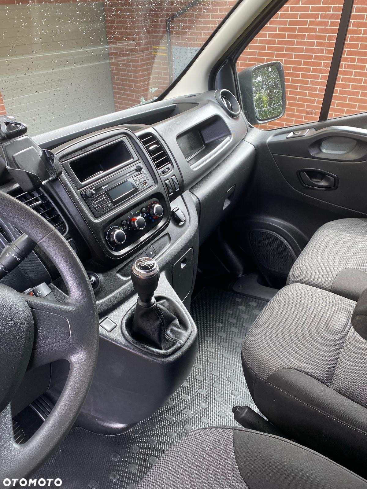 Renault Trafic - 9