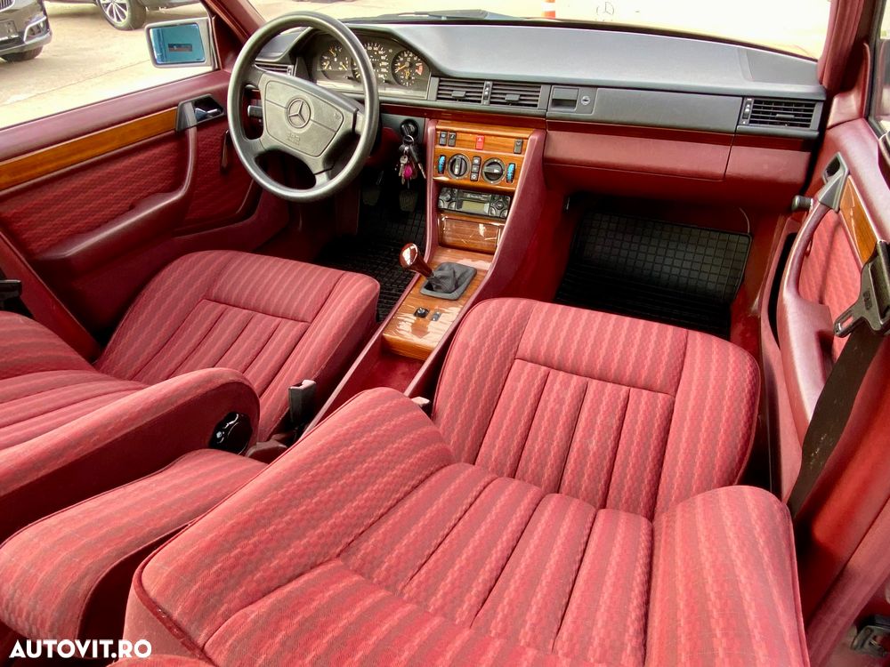 MERCEDES-BENZ E-Class 1992 — imagine 5