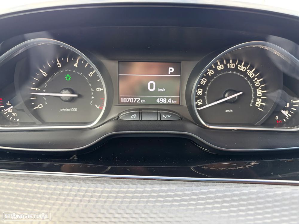 Peugeot 208 - 27