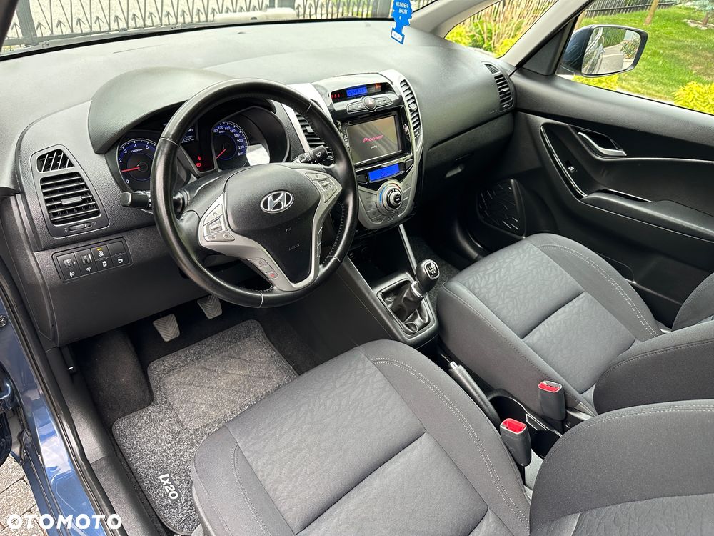 Hyundai ix20 1.4 blue YES Plus - 19