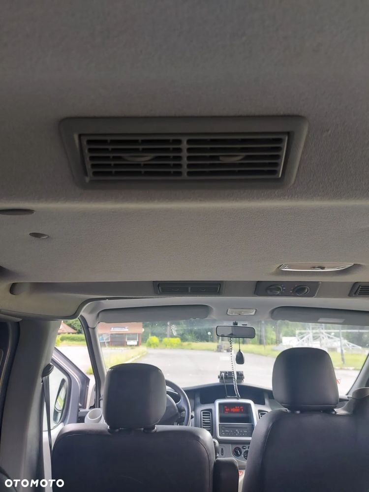 Renault Trafic Grand Passenger Pack Clim - 19
