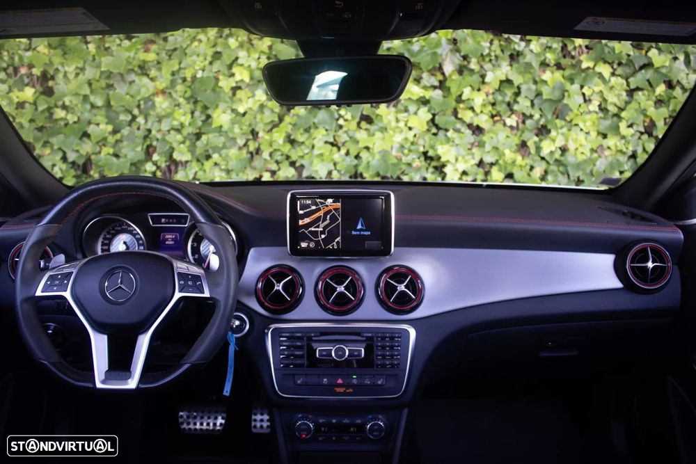 Mercedes-Benz GLA 45 AMG 4-Matic - 15