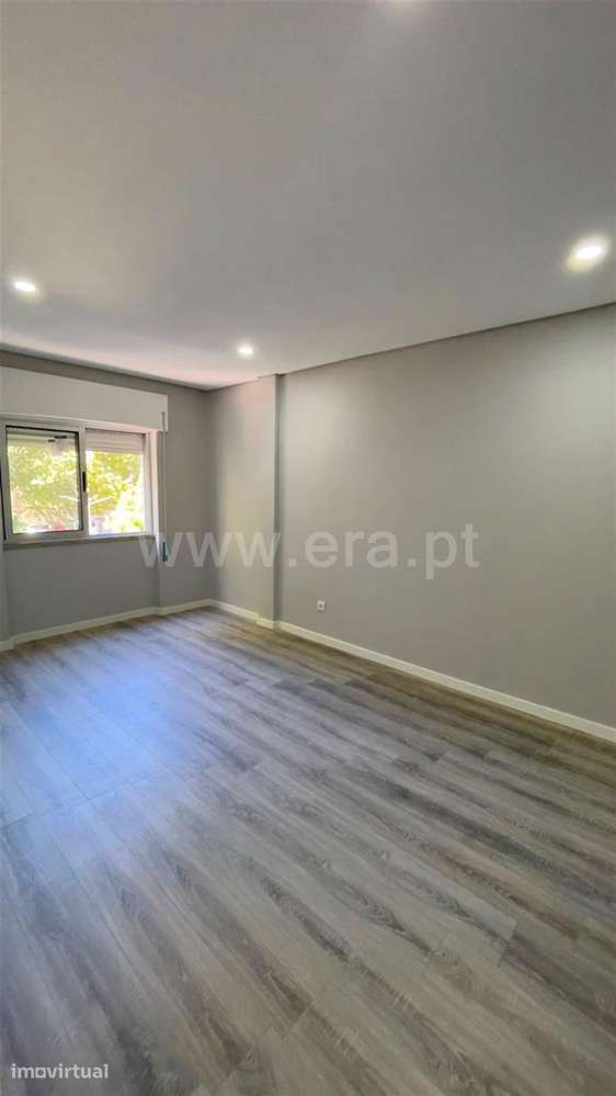 Apartamento T2; Cruz de Pau - Grande imagem: 4/7