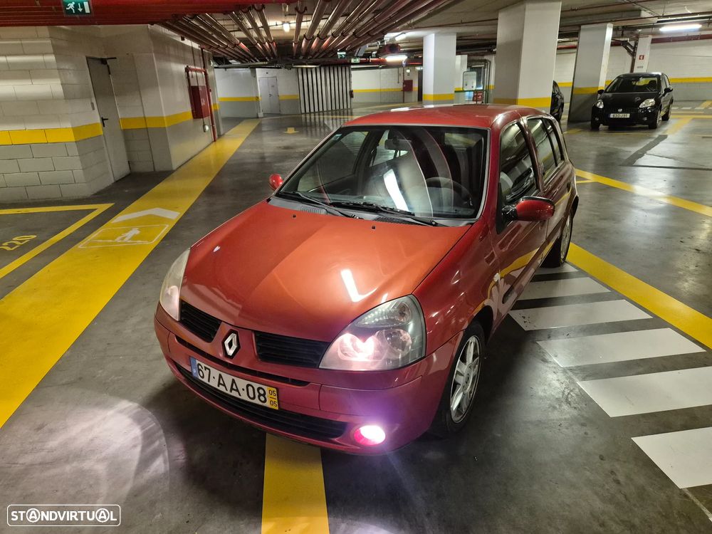 Renault Clio 1.2 16V SE Extreme - 4