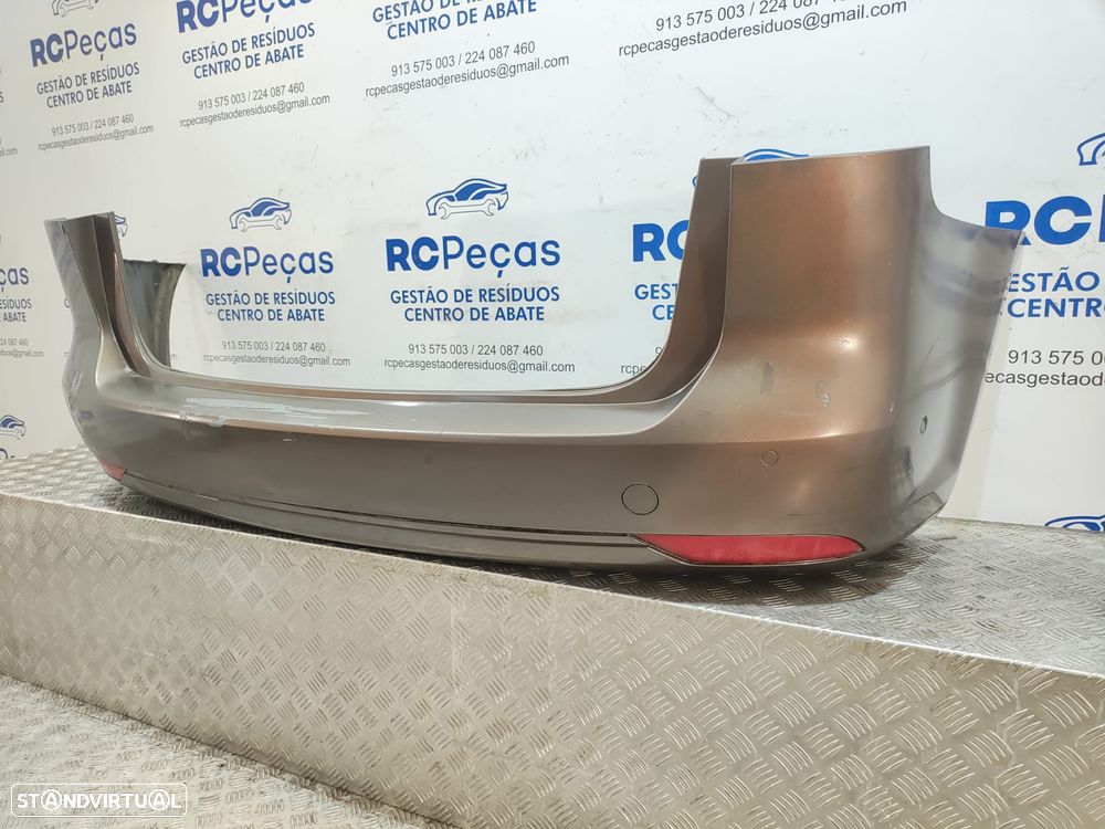 Parachoques Traseiro Tras Volkswagen Touran 1T3 2° Facelift com Sensores de Estacionamento Original - 4