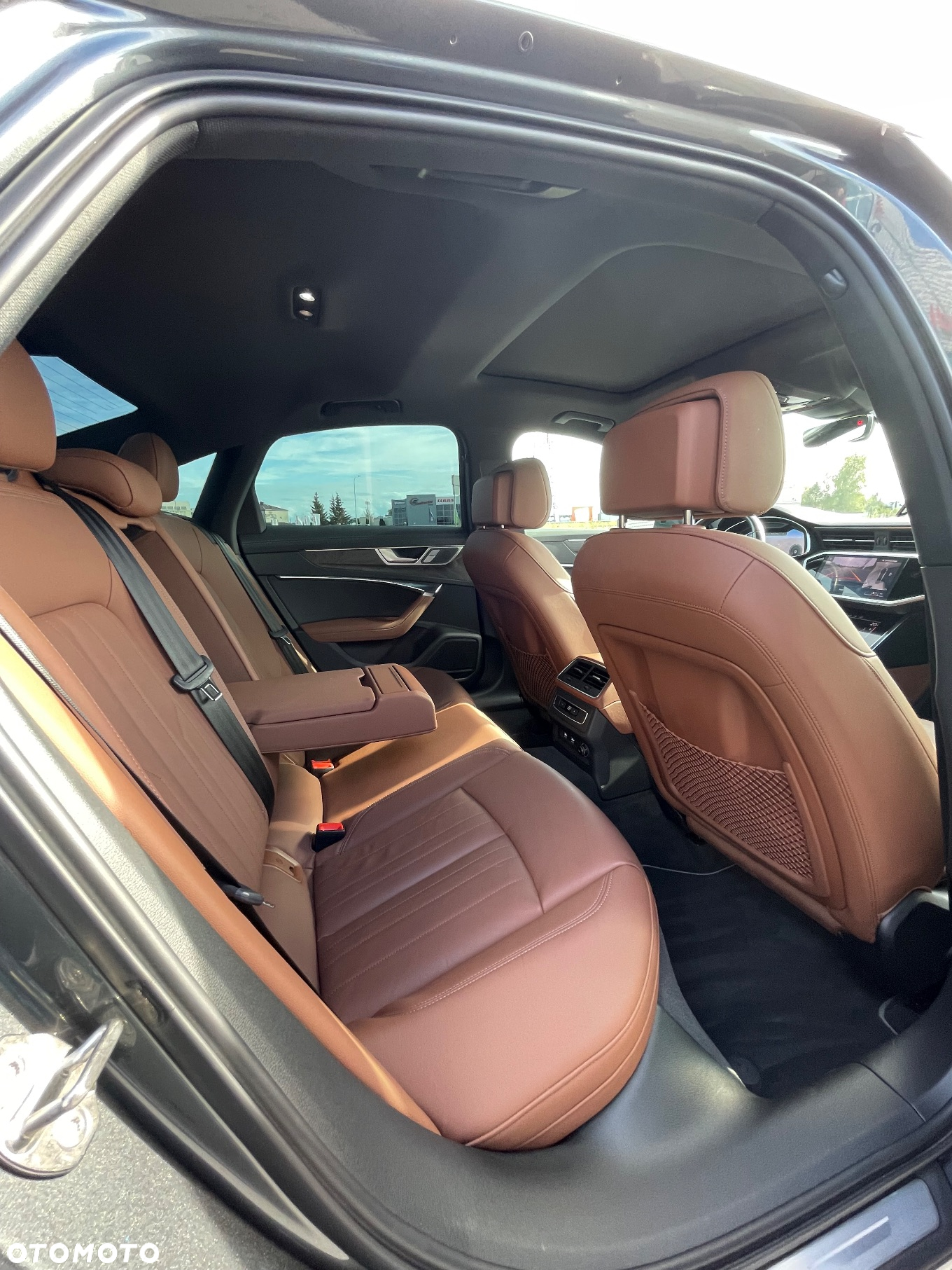Audi A6 Avant 55 TFSI quattro S tronic S line - 16