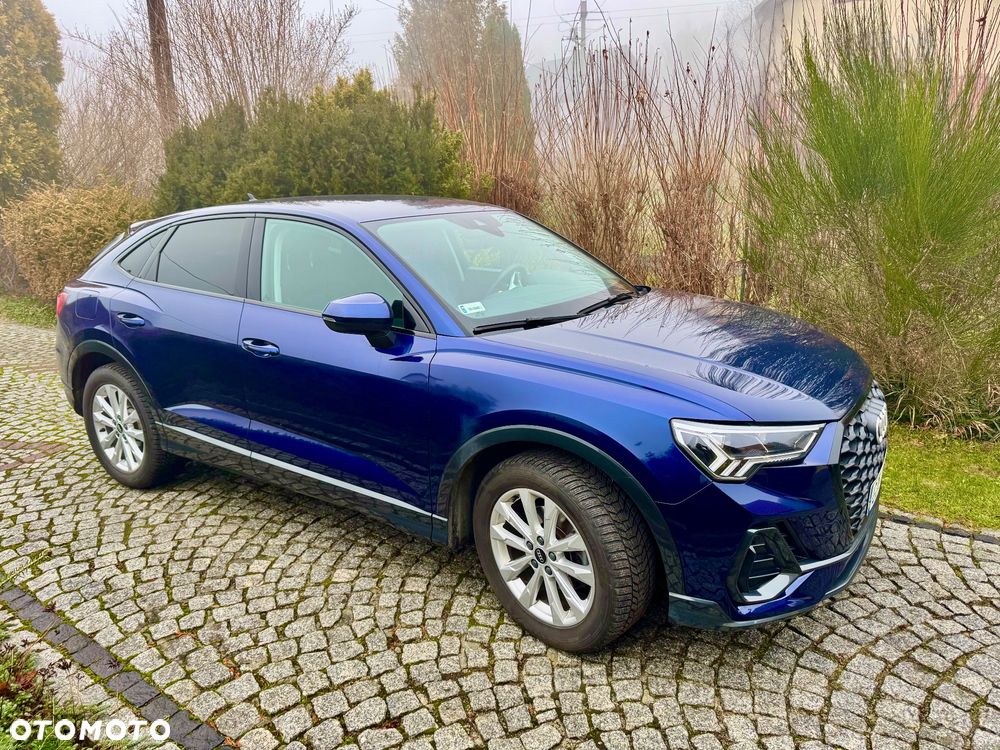 Audi Q3 35 TFSI S tronic - 1