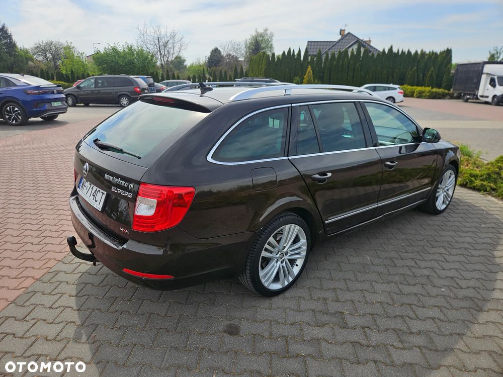 Skoda Superb 2.0 TDI 4x4 Business DSG - 16
