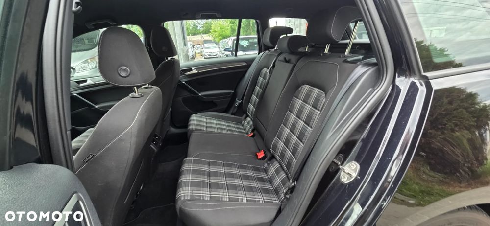 Volkswagen Golf GTD (BlueMotion Technology) DSG - 34