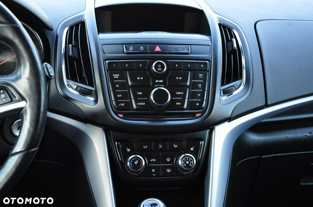Opel Zafira - 34