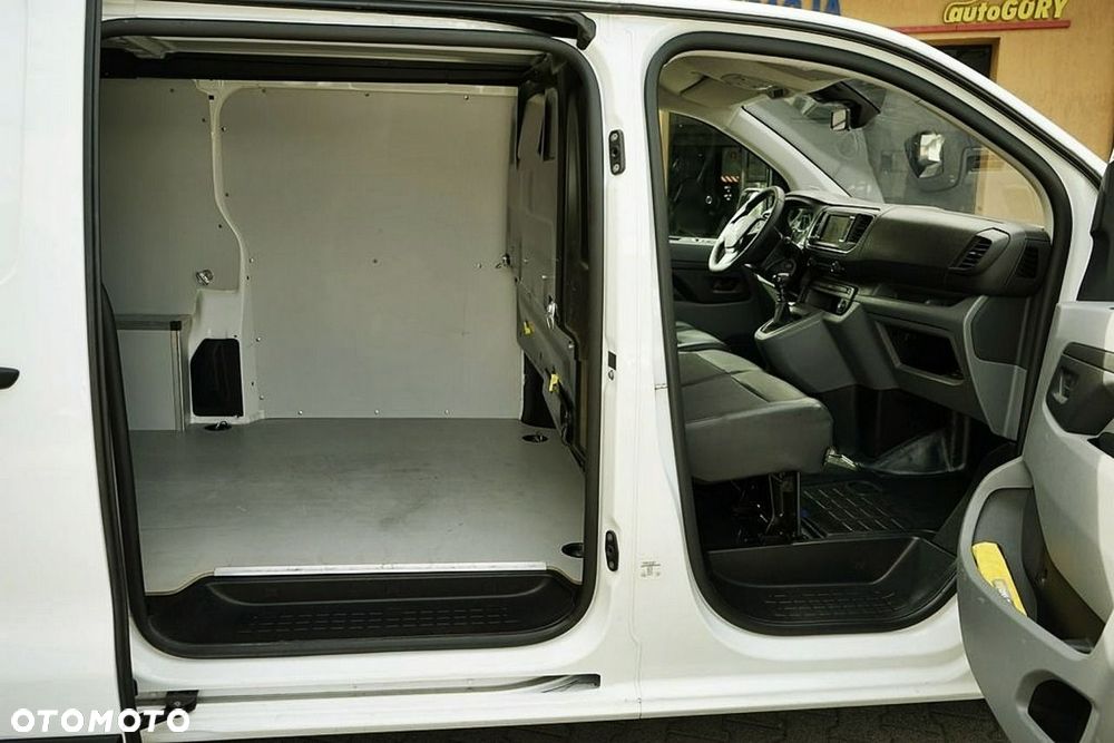 Opel Vivaro - 13