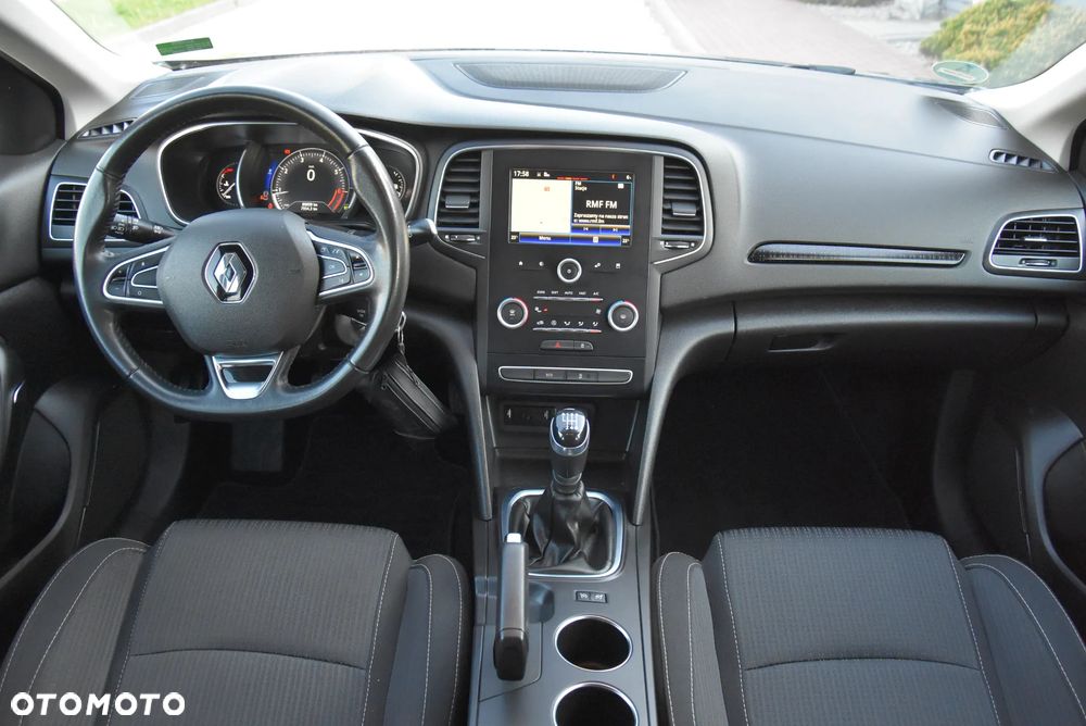 Renault Megane ENERGY TCe 100 EXPERIENCE - 22