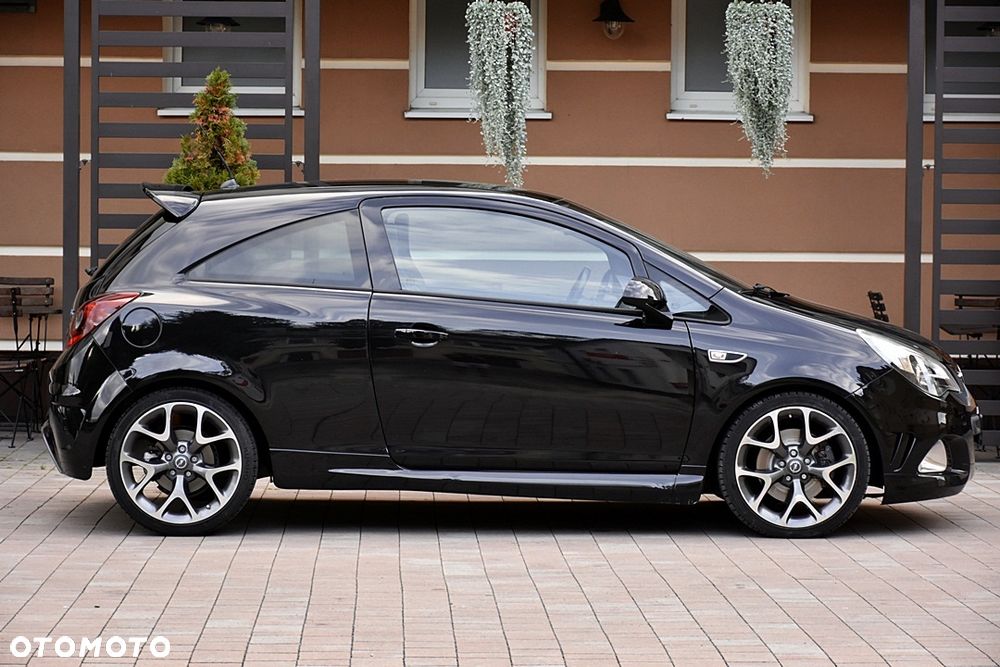 Opel Corsa 1.6 Turbo OPC - 14