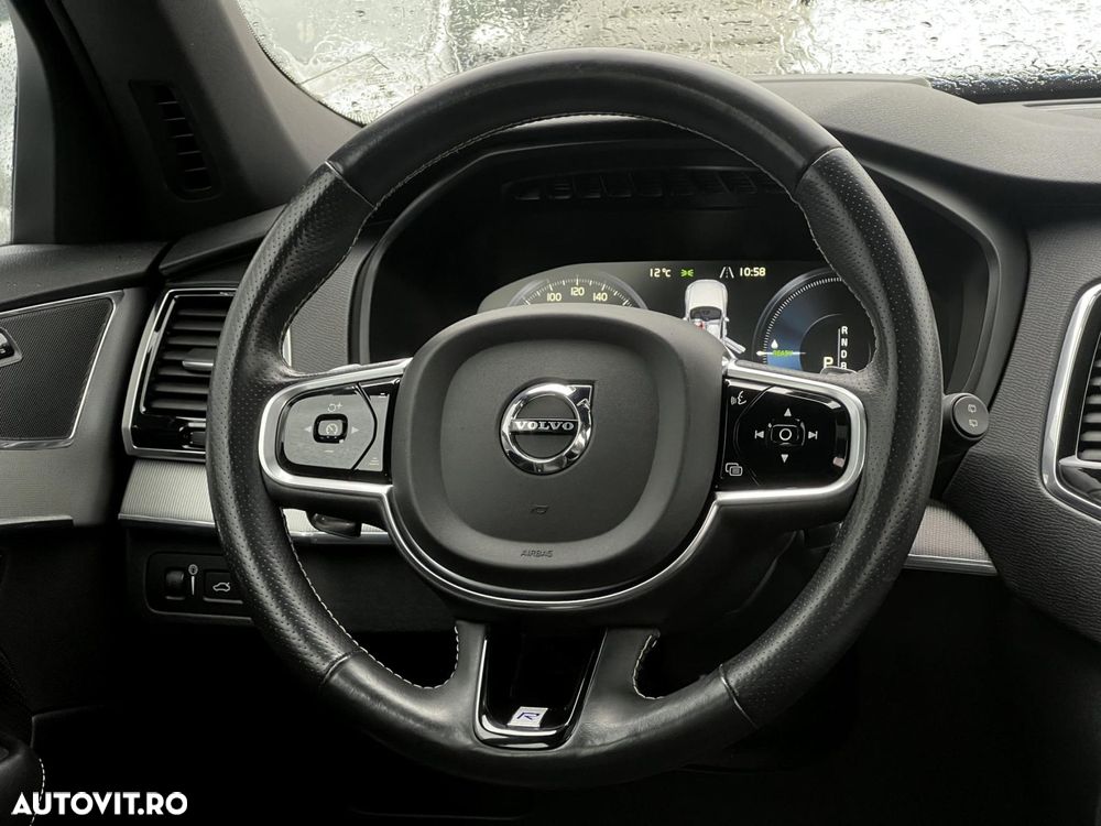 Volvo XC 90 - 10