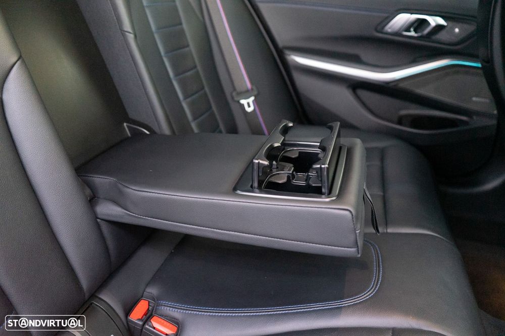 BMW M340 d xDrive Pack Desportivo M Pro Auto - 47
