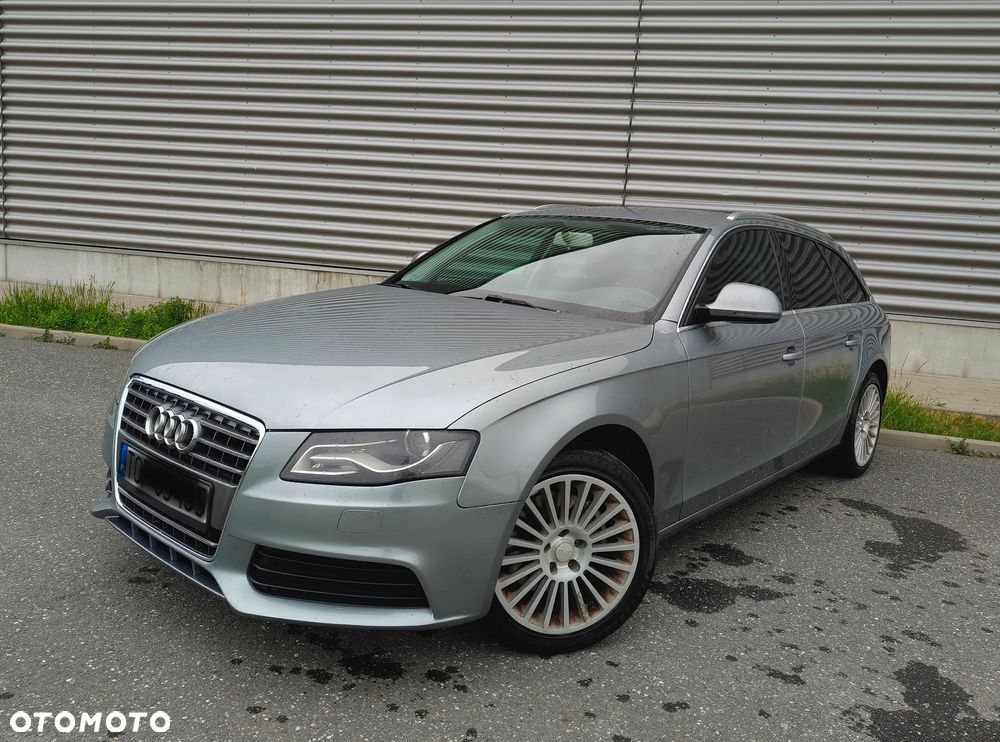 Audi A4 Avant 2.0 TDI - 17