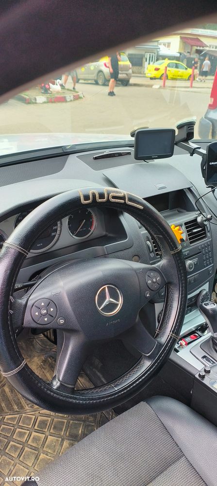 Mercedes-Benz C - 9