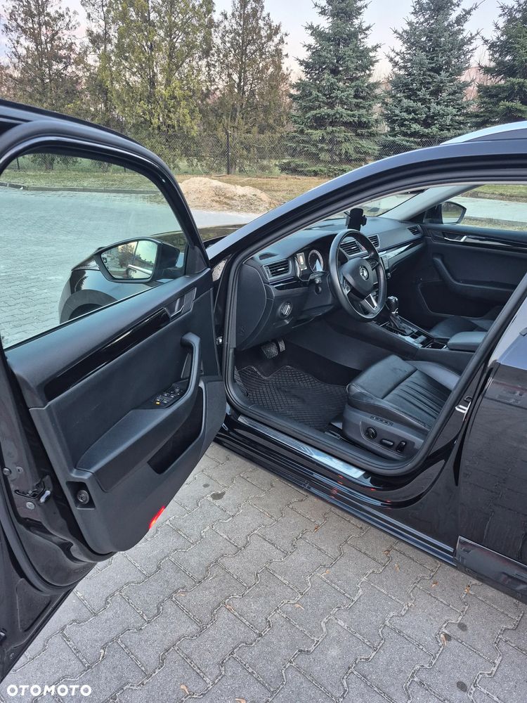 Skoda Superb 2.0 TDI 4x4 L&K DSG - 11