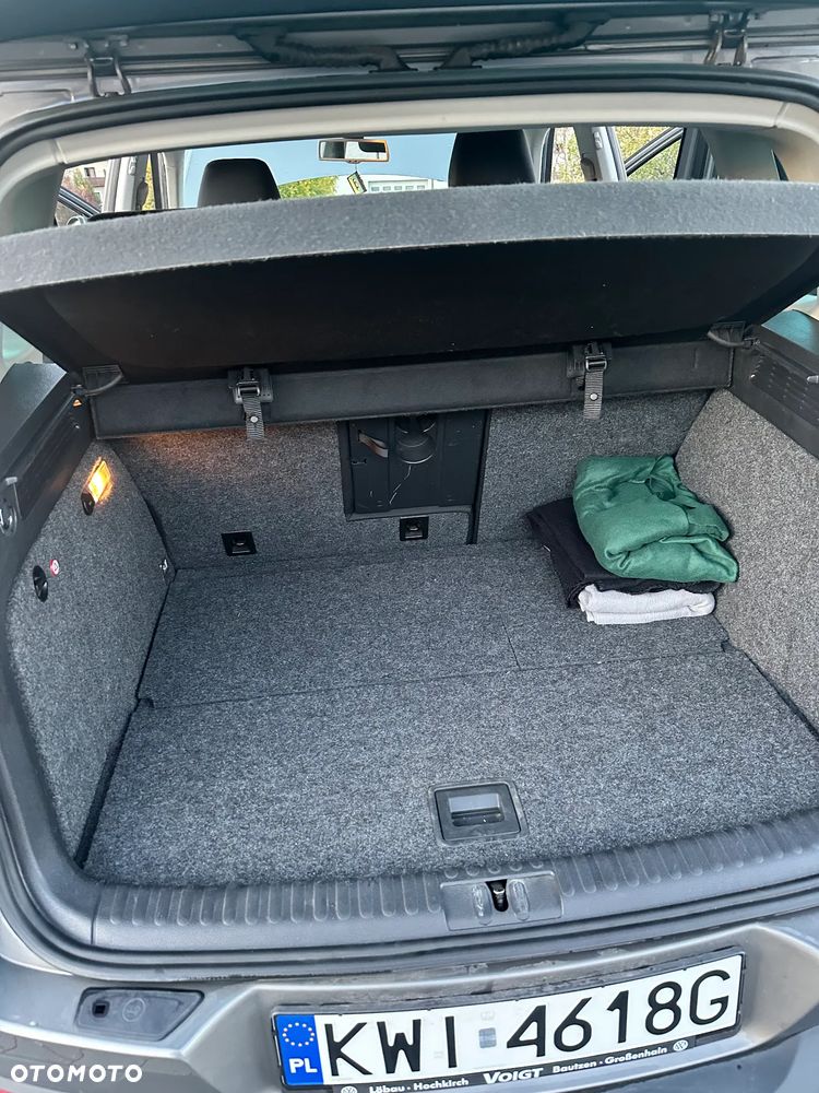 Volkswagen Tiguan - 8