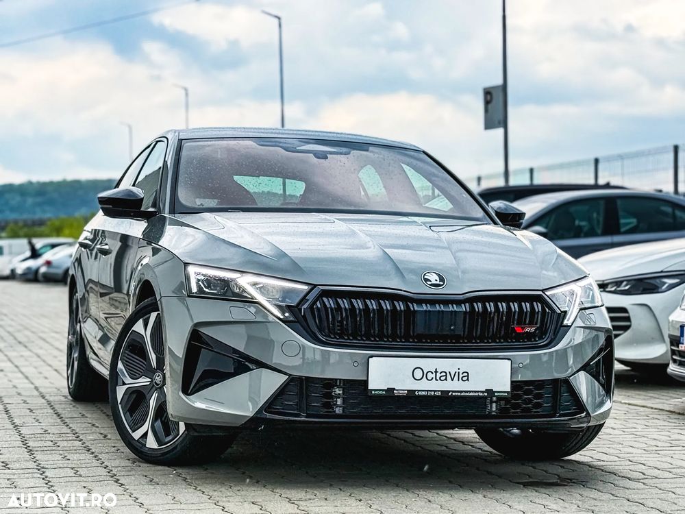 Skoda Octavia 2.0 TSI 265 CP DSG RS - 4