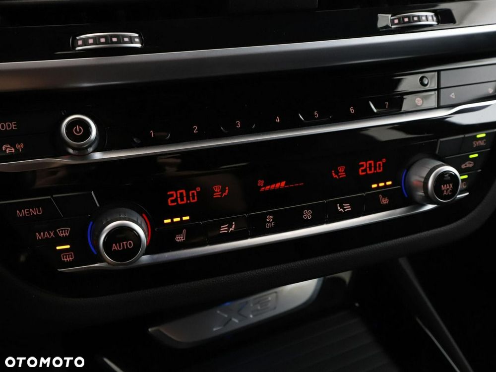 BMW X3 xDrive30e xLine - 28