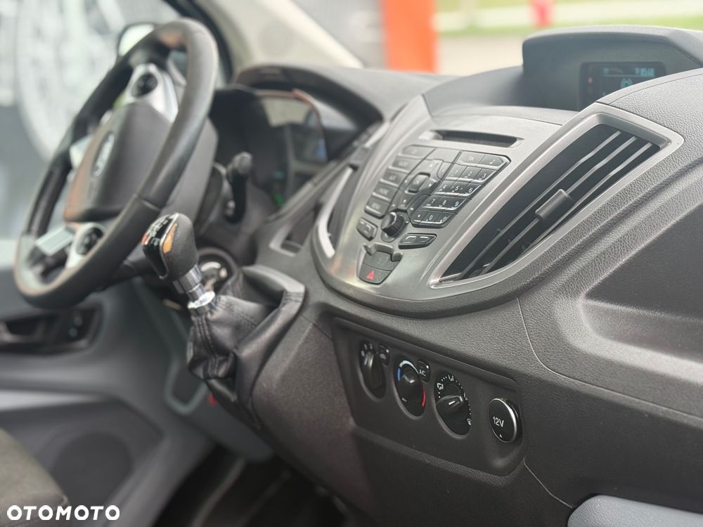 Ford Transit - 14
