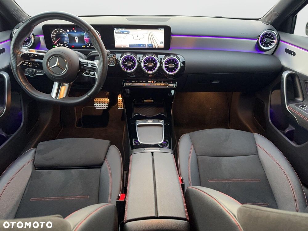 Mercedes-Benz Klasa A 200 d AMG Line 8G-DCT - 23