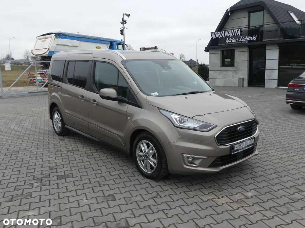 Ford Tourneo Connect - 15