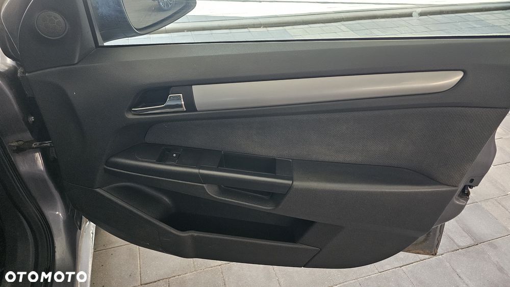 Opel Astra 1.7 CDTI - 16