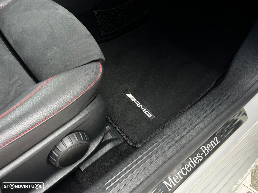 Mercedes-Benz A 180 d AMG Line Aut. - 53