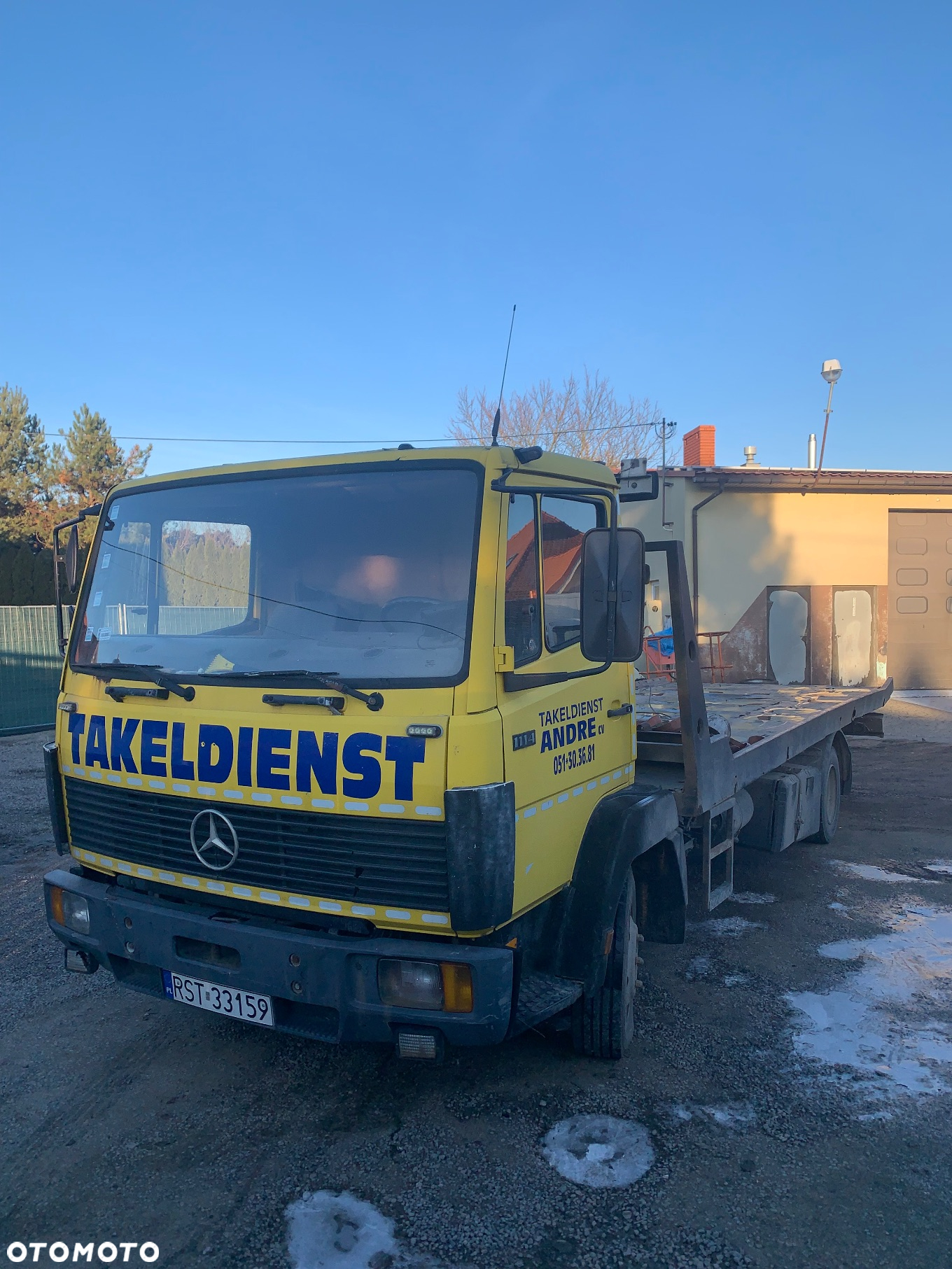 Mercedes-Benz 1114 - 2