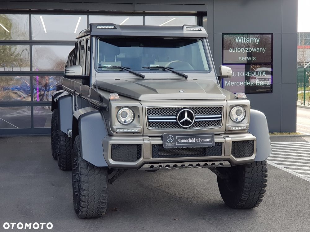 Mercedes-Benz Klasa G 63 AMG AMG SPEEDSHIFT 7G-TRONIC - 7