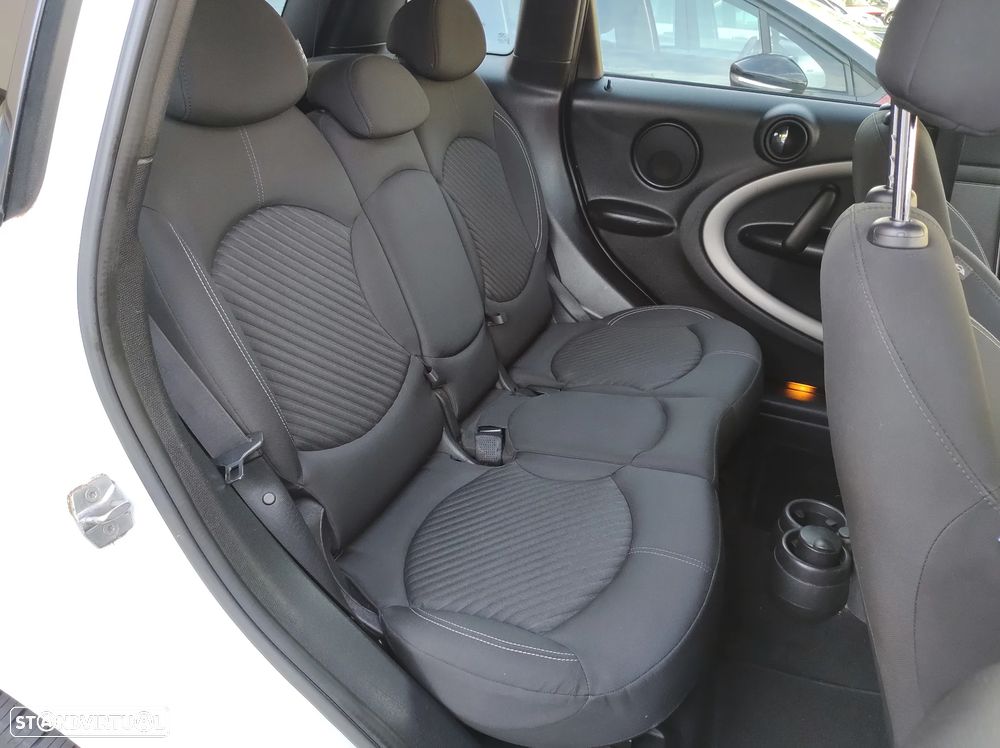 MINI Countryman Cooper D - 15