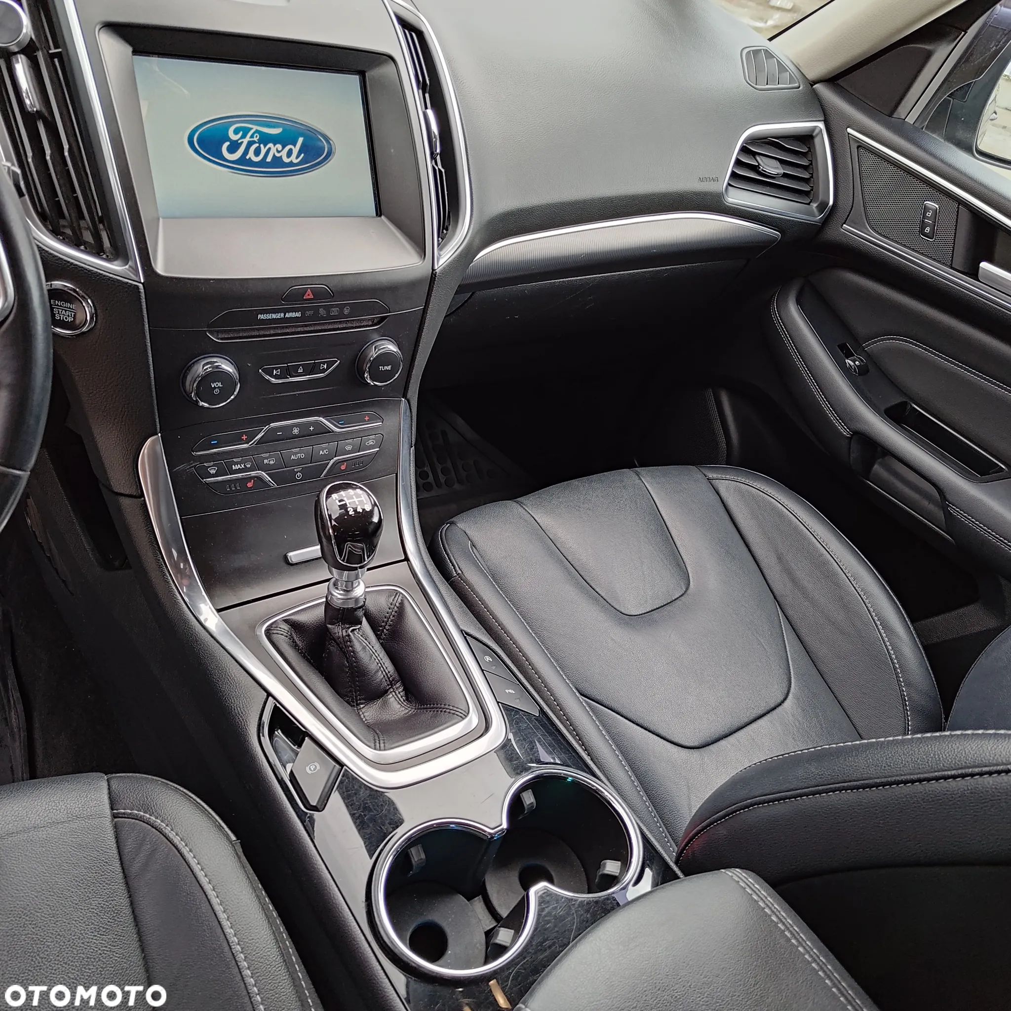 Ford S-Max 2.0 TDCi Titanium - 11