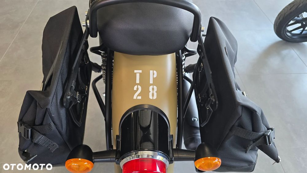 Royal Enfield Classic - 27