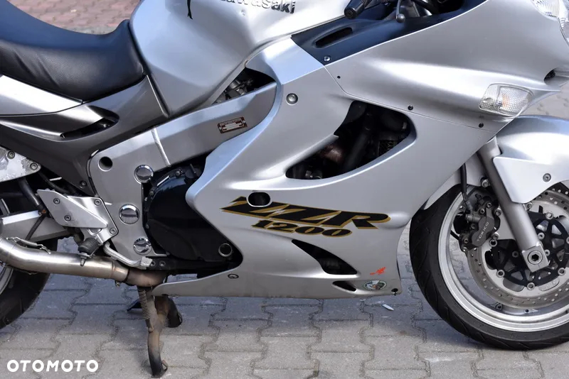 Kawasaki ZZR - 8