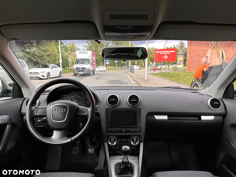 Audi A3 Sportback 1.8 TFSI Attraction - 16