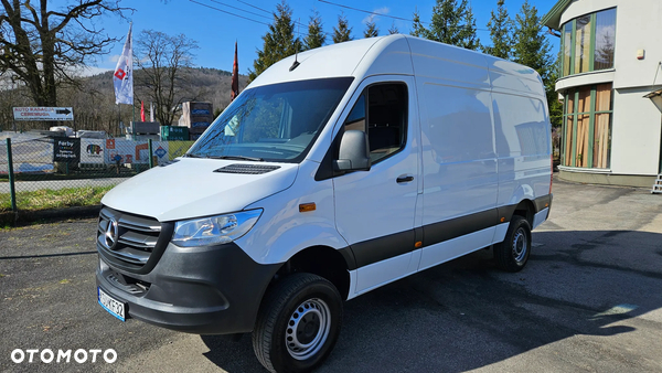 Mercedes-Benz Sprinter 4x4 rok 2020 przebieg 73800km silnik 3.0 moc 190ps klimatronik