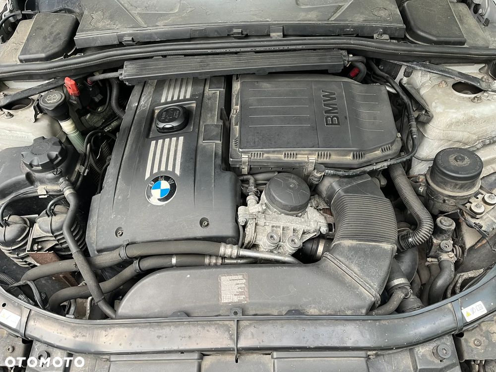 BMW Seria 3 335i - 5