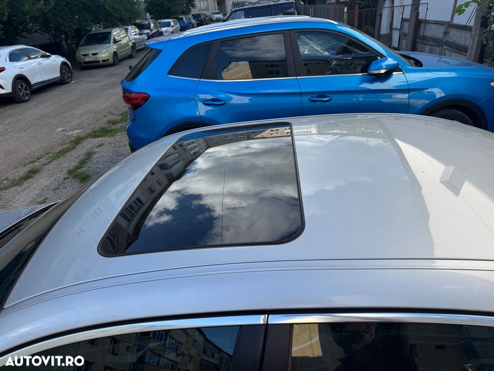 BMW Seria 5 525d Aut. - 8