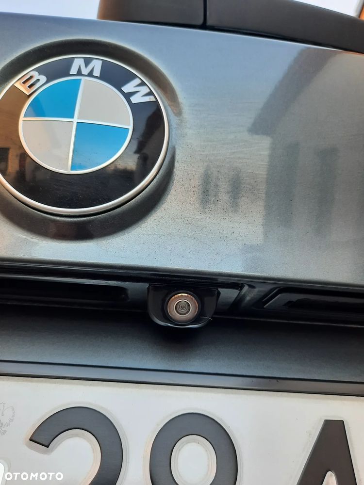 BMW X1 sDrive18d xLine - 19